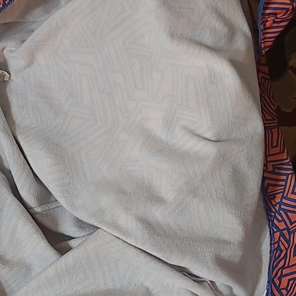 Under Armour boy's fleece lined hooded jacket size XL - Picture 5 of 7